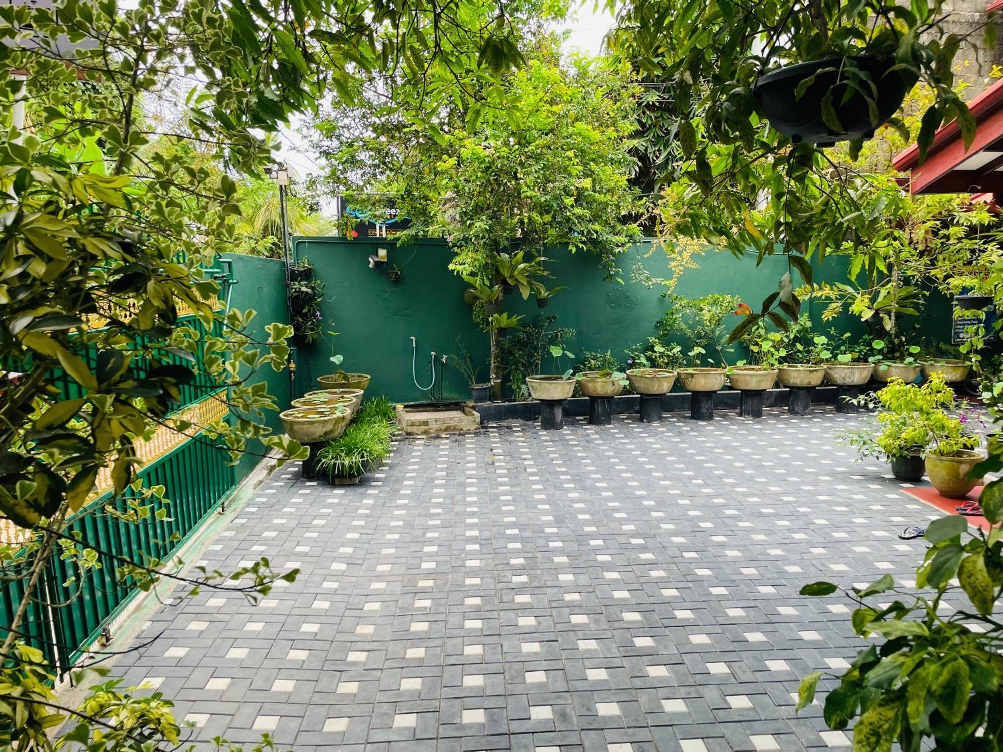 Kanthi Holiday Rest Homestay Mirissa Esterno foto